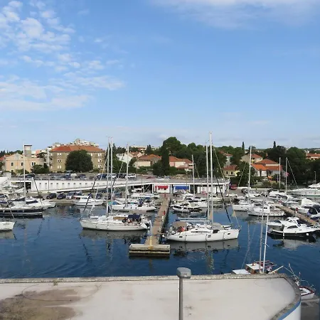 Port View Marina * Zára